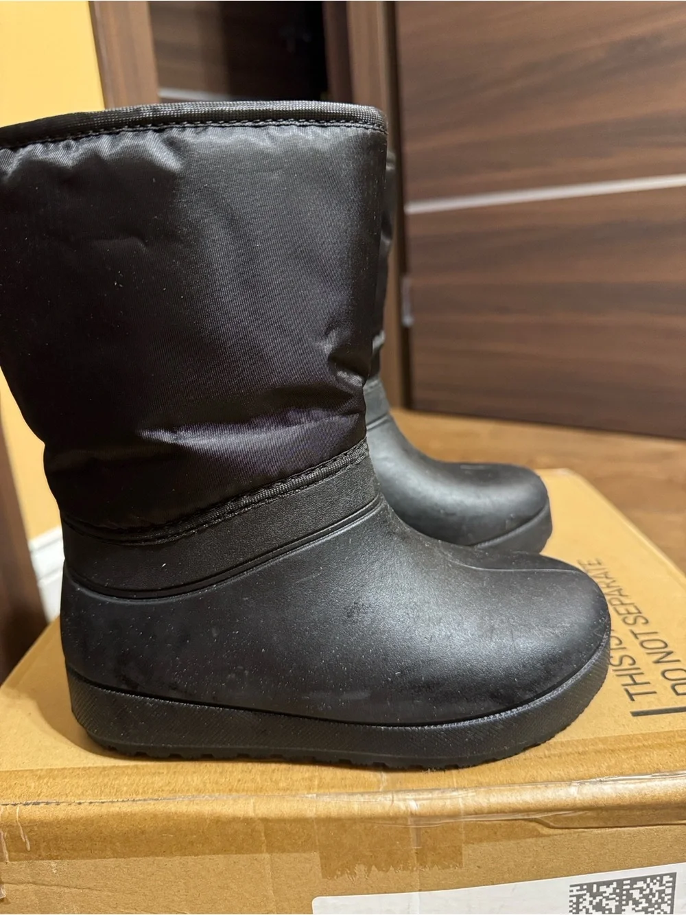 wonder nation Black Kids Waterproof Winter Boots with Side Zipper